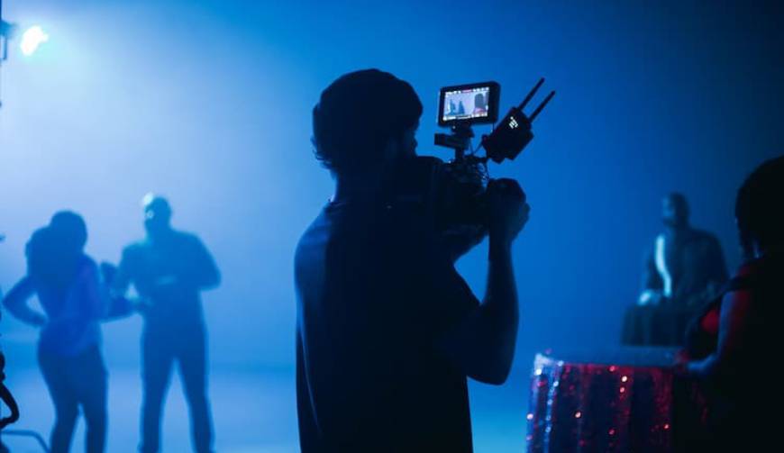 神秘新品来袭！正蓝旗产品视频拍摄究竟有何神奇之处？